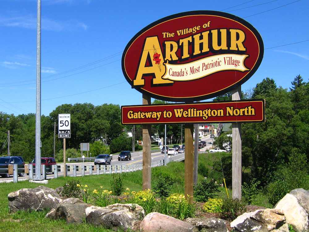 Village of Arthur roadside welcome sign